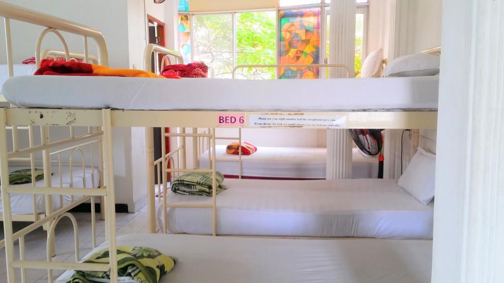 Vinh Hostel ホーチミン市 エクステリア 写真