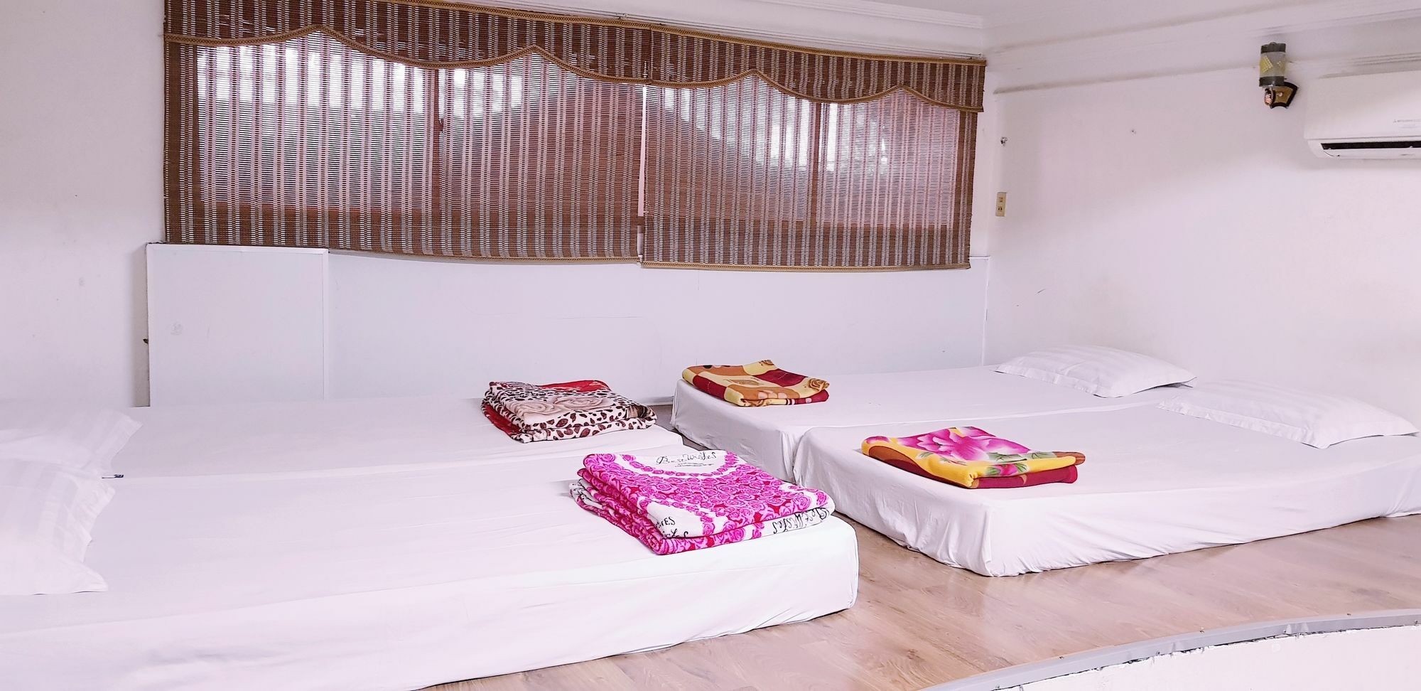 Vinh Hostel ホーチミン市 エクステリア 写真